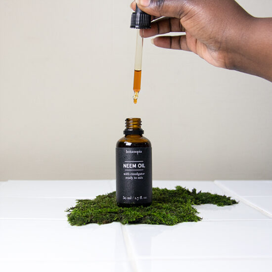 Botanopia Neem oil 50ml with moss