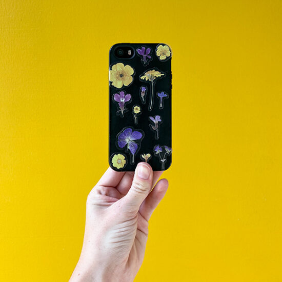 Geperste bloemen stickers ontwerp 3 - Geel en paars