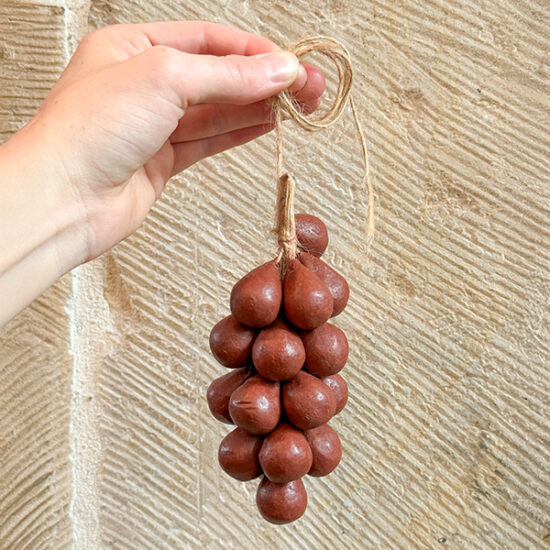Grape soap red by Botanopia
